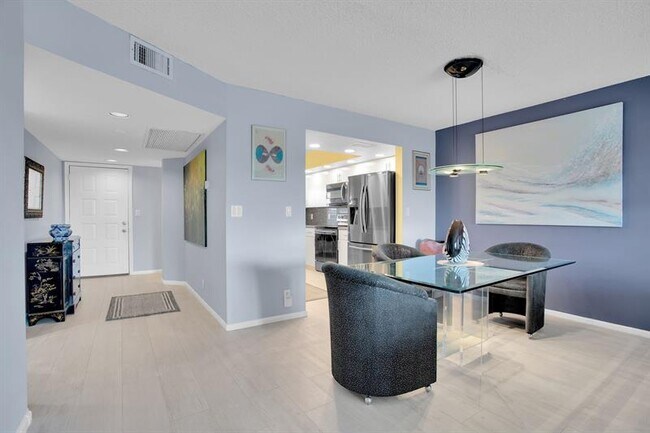 Building Photo - 1702 Andros Isle