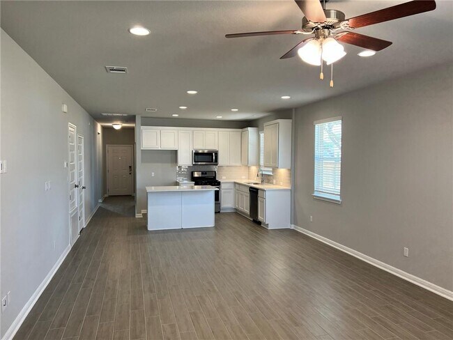 Building Photo - 2724 Juniper Woods Rd