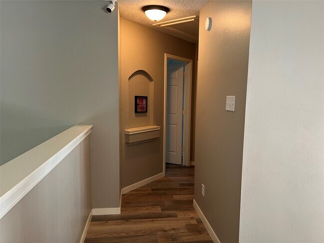 Building Photo - 14526 Grove Estates Ln