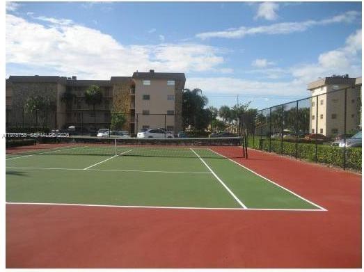 Building Photo - 2451 SW 82nd Ave