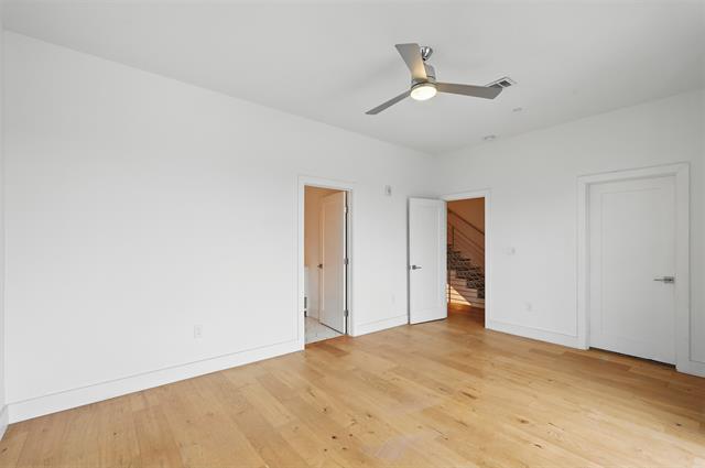 Building Photo - 2222 Moser Ave