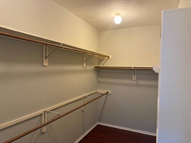 Building Photo - 8406 Manassas Ln