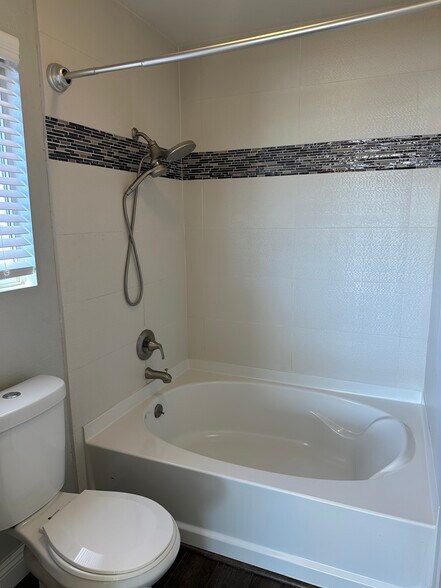 Building Photo - 3320 Haven Beach Way