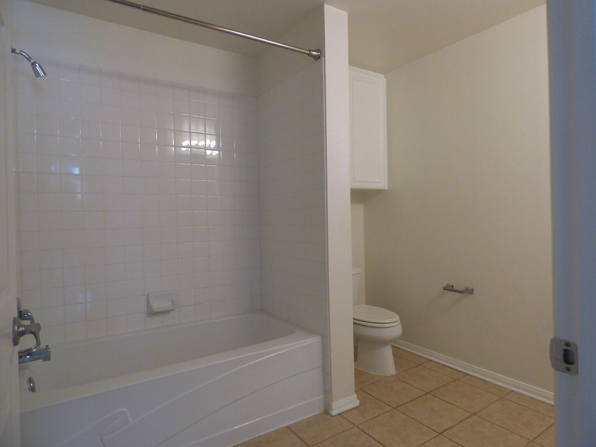2nd bathroom - 350 K St