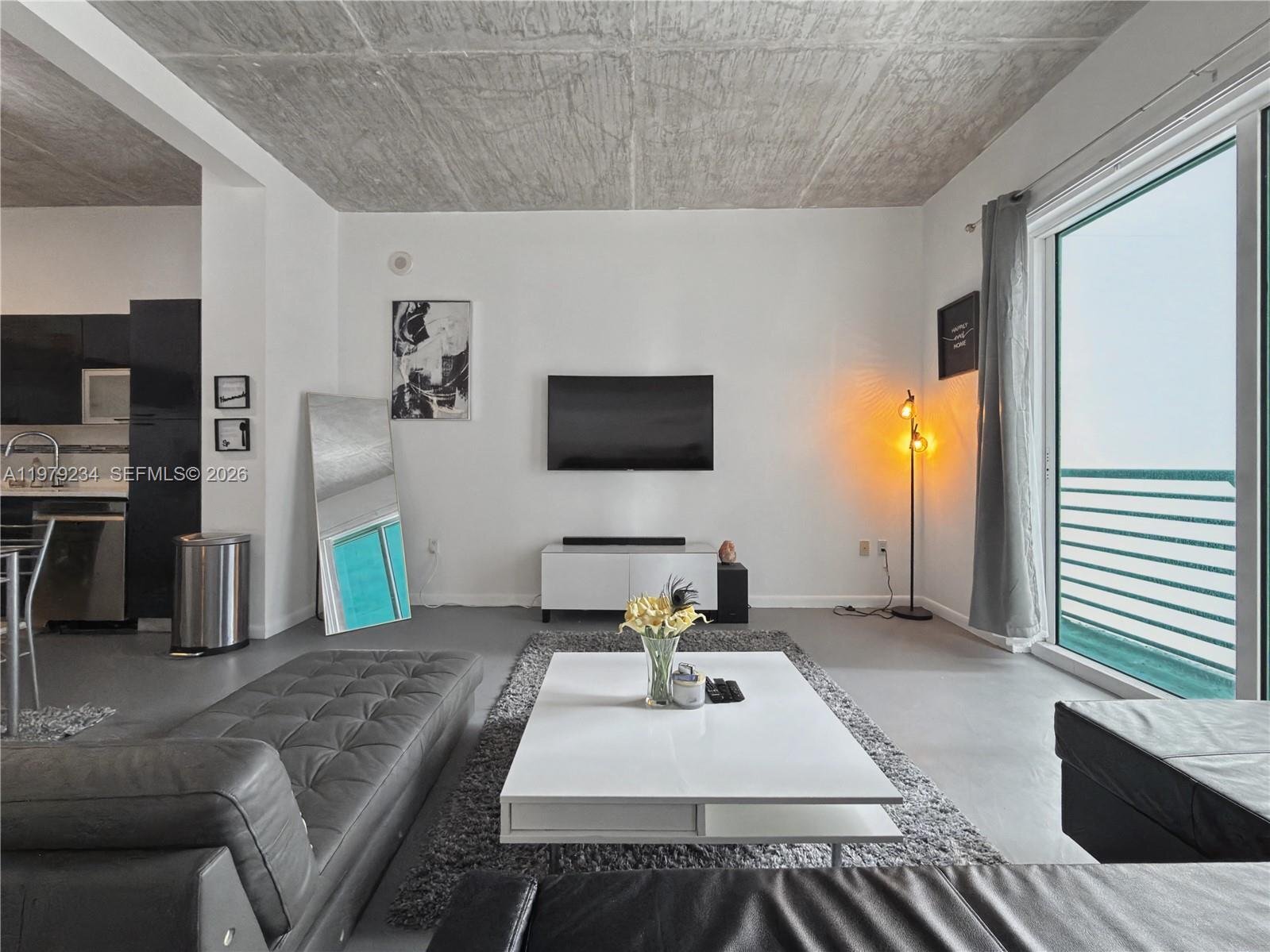 Building Photo - 234 NE 3rd St