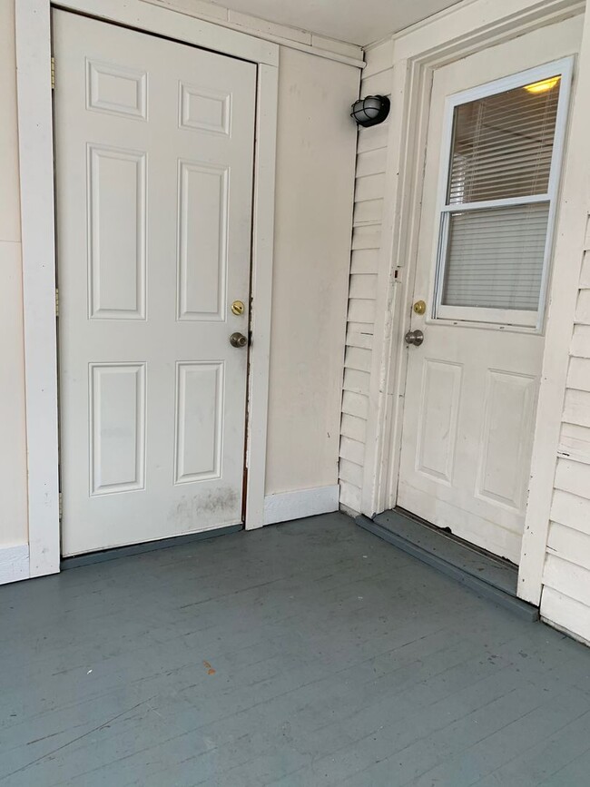 Building Photo - Two Bedroom House in Muskegon