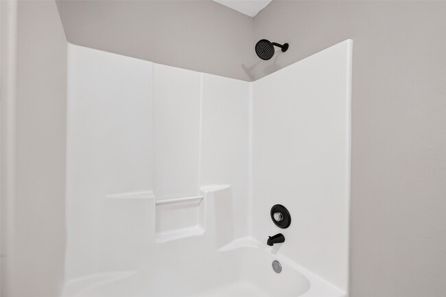 Building Photo - 4906 Pleasure Lake Ln