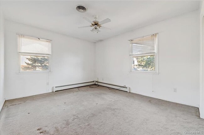 Building Photo - 93 Capital Dr