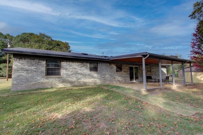 Building Photo - 6503 Chaparral St