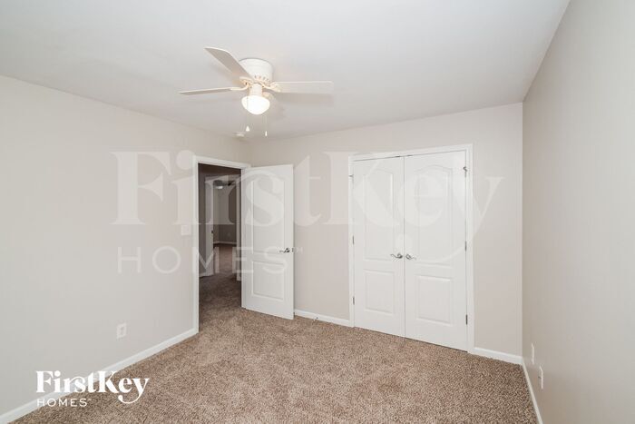 Building Photo - 8043 Mary Alice Way