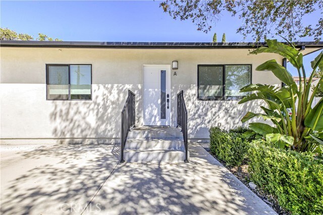 Building Photo - 2641 Hermosa Ave