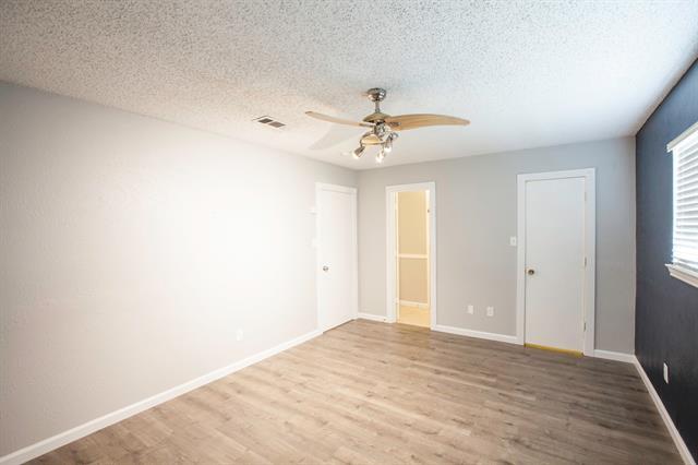 Building Photo - 1535 Rocky Point Dr