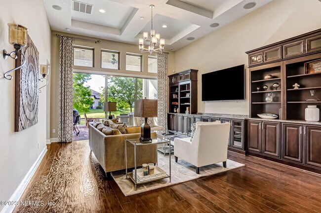 Building Photo - 14909 Venosa Cir
