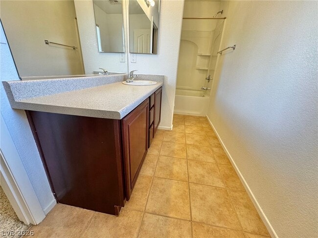 Building Photo - 527 Cabis Bay St