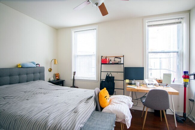 Building Photo - 1431 Lombard St