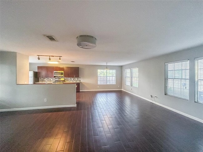Building Photo - 5700 Glen Meadow Dr