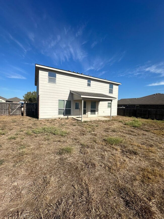 Building Photo - 4Bd/2.5Ba in Killeen, TX!