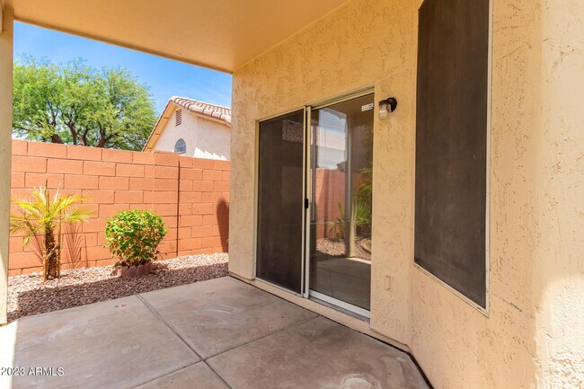 Building Photo - 3316 E Tierra Buena Ln