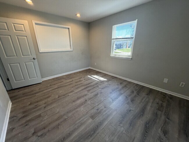 Building Photo - 3603 Hermitage Rd