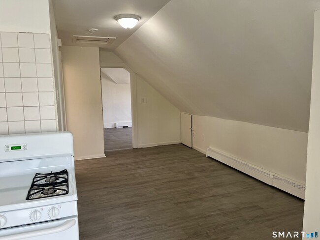 Building Photo - 2449 North Ave