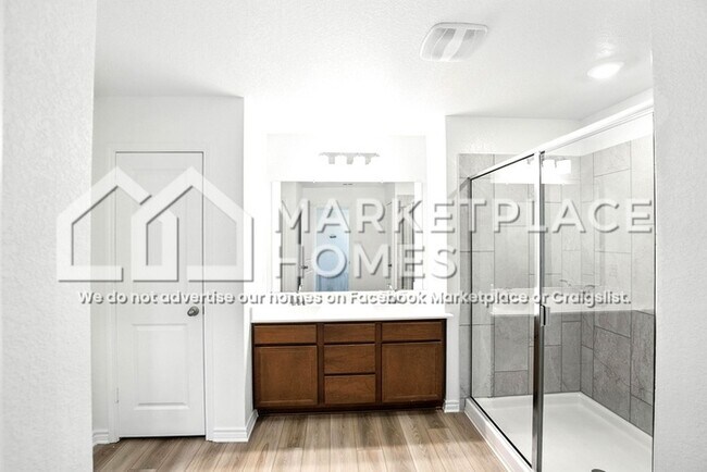 Building Photo - 15233 Dionysus Ln