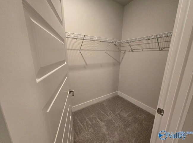 Building Photo - 103 Little Britain St