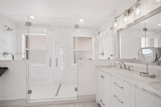 Building Photo - 685 SW 198th Terrace