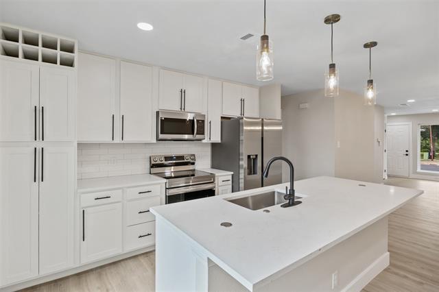Building Photo - 10720 Pagewood Dr