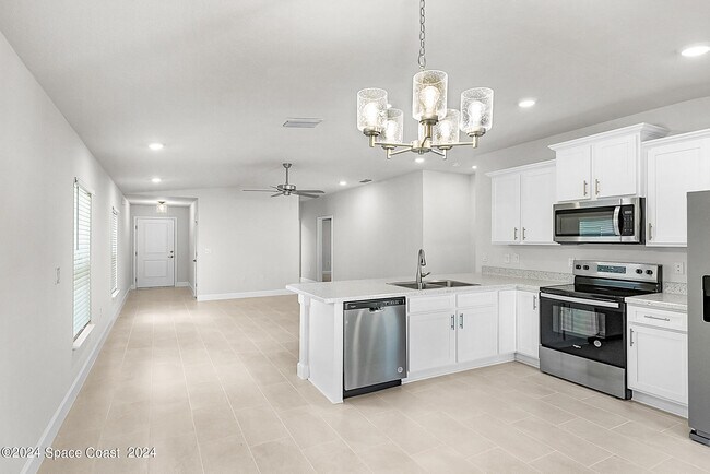 Building Photo - 1059 Grantham Ln