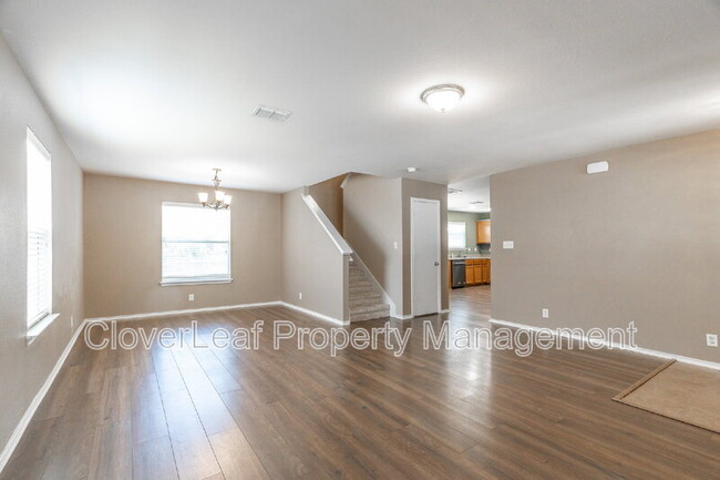 Building Photo - 3913 Whisper Ridge