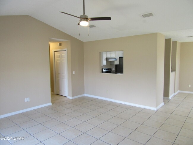 Building Photo - 1601 Louisiana Ave