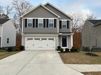 Building Photo - 208 Normandy Cres