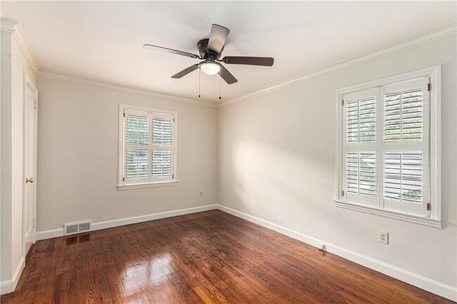 Building Photo - 1234 Citadel Dr NE