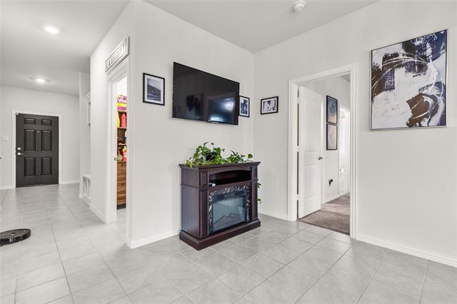 Building Photo - 2407 Wildhaven Rd