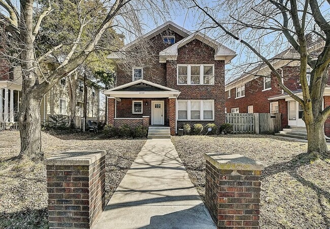 Building Photo - 4039 Central Ave