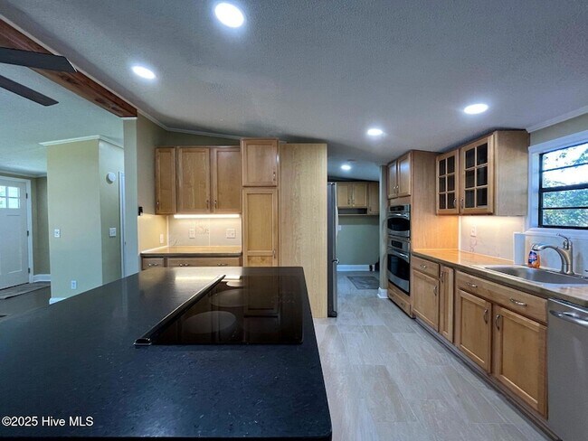 Building Photo - 188 Shady Grove Rd