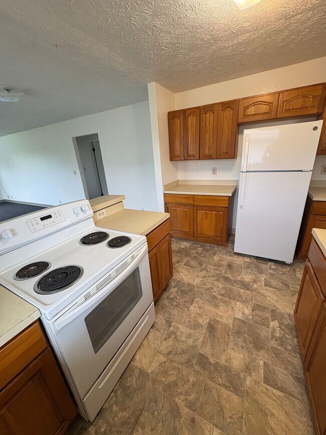Building Photo - Beautifully Renovated 2Brdm 1 Bath in Hilo