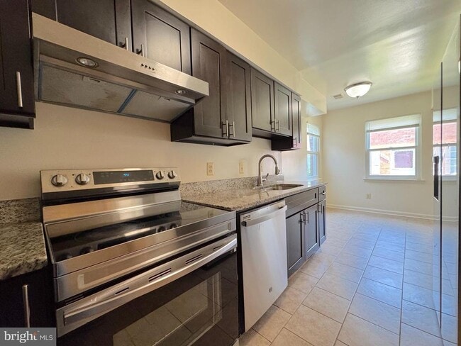 Building Photo - 9557 Hagel Cir
