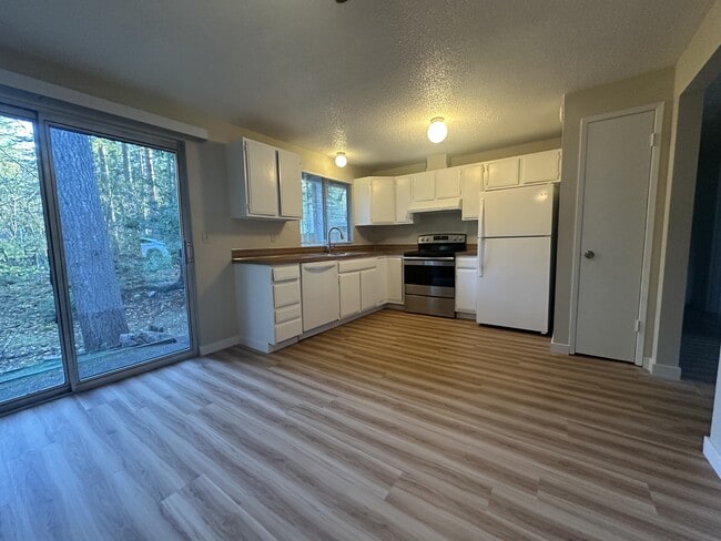 Building Photo - 17344 428th Ave SE