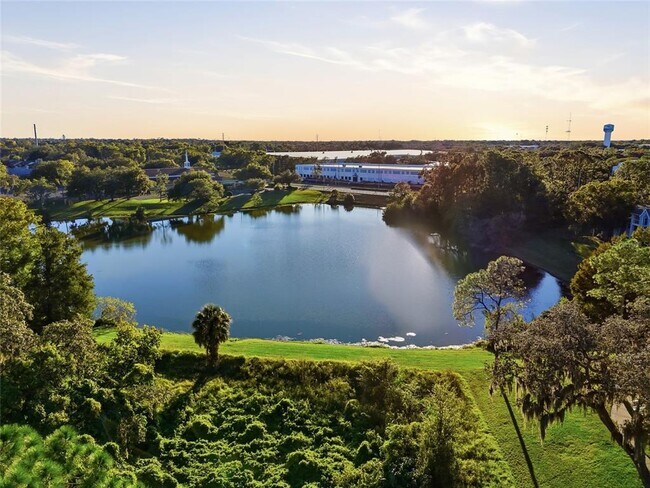 Building Photo - 2532 Grassy Point Dr