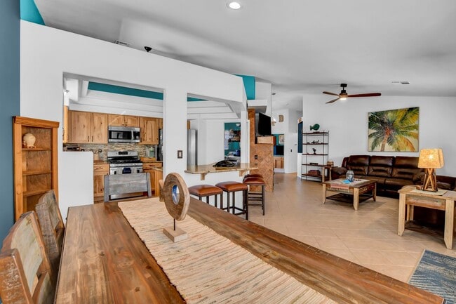 Building Photo - Coastal-Inspired Single-Story with Pool, Spa & Rare Gated Parking