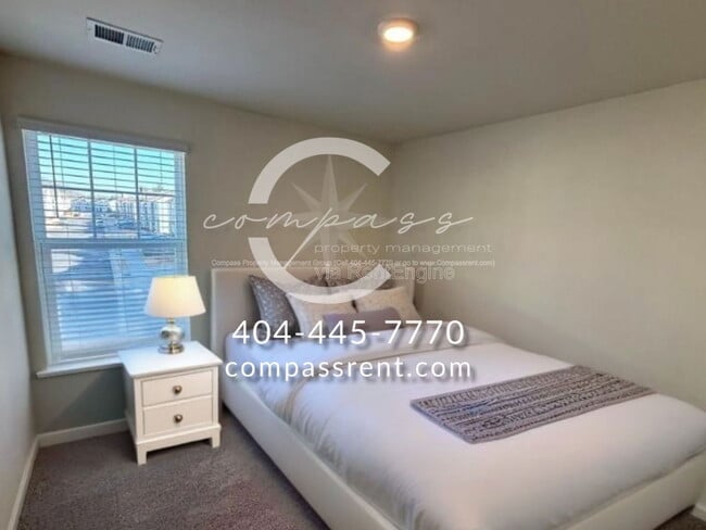 Building Photo - 403 Kings Cross Wy