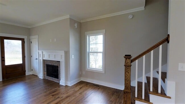 Building Photo - 209 Springwood Way