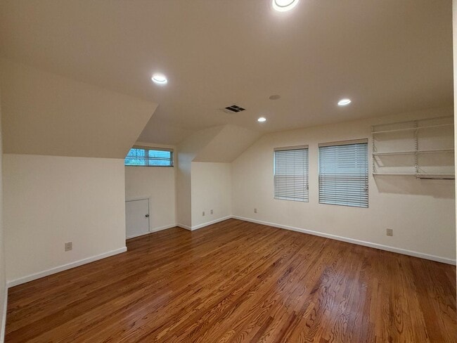 Building Photo - 1630Lynd