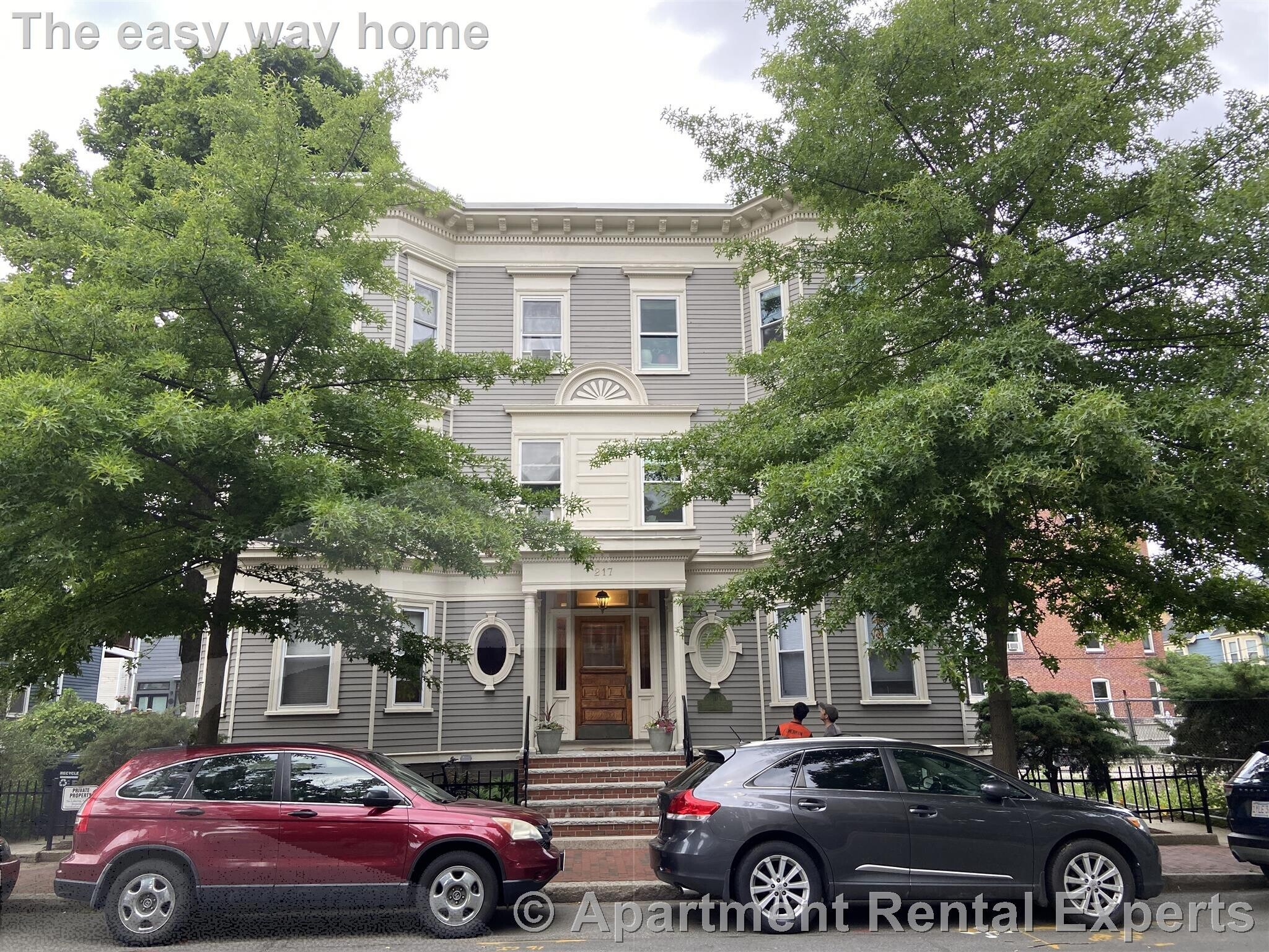 Building Photo - 217 Harvard St