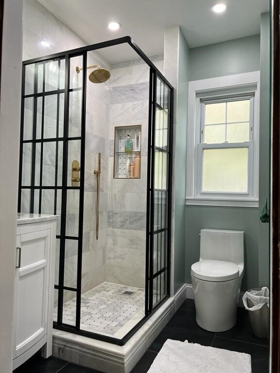 Building Photo - 5 Glenmont Rd