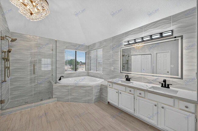 Building Photo - 4301 Hudson Ave