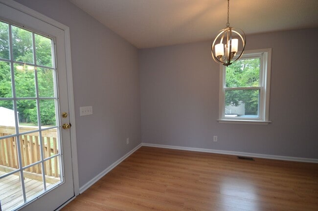 Building Photo - 5725 Stone Crystal Dr