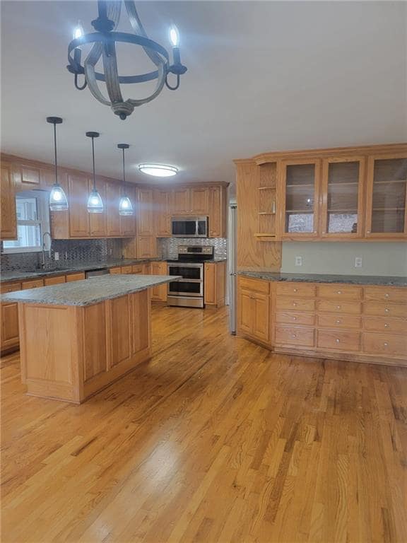 Building Photo - 3370 Westbrook Rd