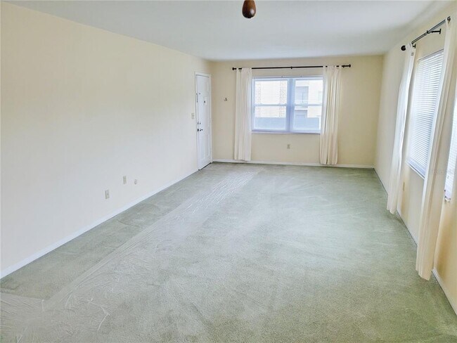 Building Photo - 1000 49th Street N